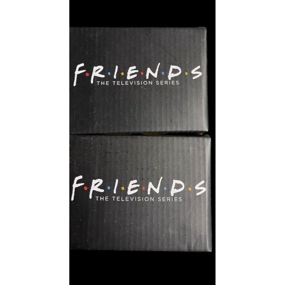 Friends TV Series Peephole Frame Mug Set - Purple & Yellow Gift Box - 2 New - Picture 2 of 4